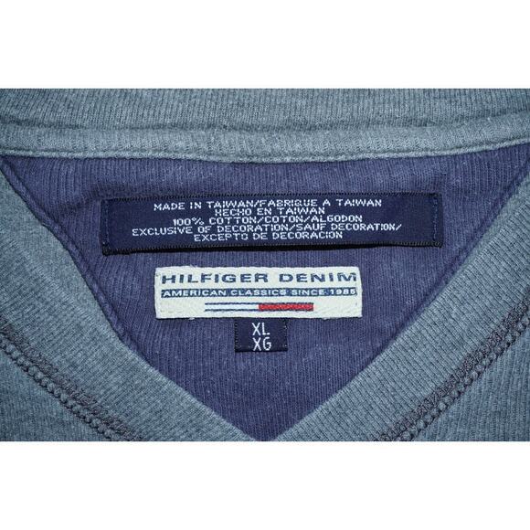 Vintage Tommy Hilfiger V-Neck T-Shirt Gray Short Sleeve Logo Tee Men’s Size XL - Picture 2 of 3